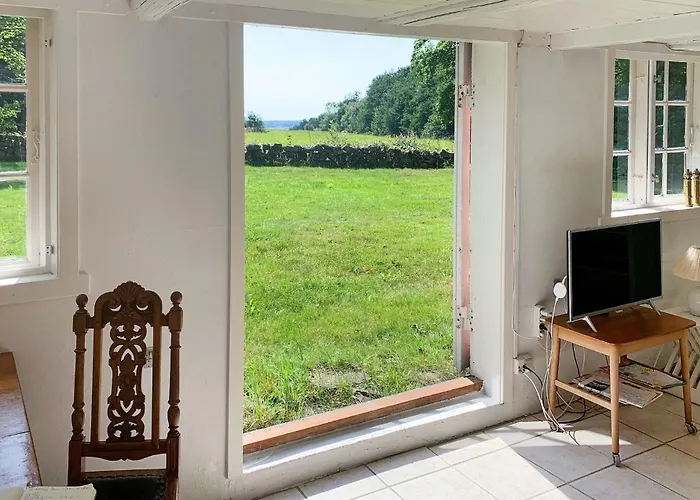 度假居 Cozy In Aakirkeby With Wifi